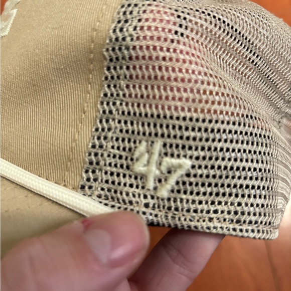 Toronto Raptors Tan Mesh Cap - Picture 2 of 4